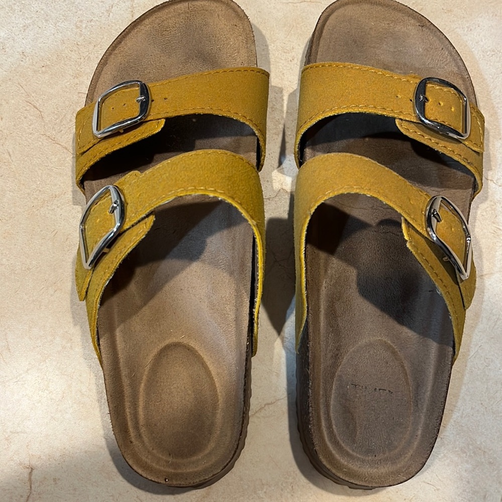 Yellow Sandals - Picture 2 of 9